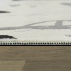 Balta Rugs Traveler 3'11" X 5'7" Cream Kids Area Rug -Carpet And Flooring Stores 5745833 5